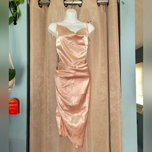 ⭐️SHEIN Satin Form-fit Dress⭐️